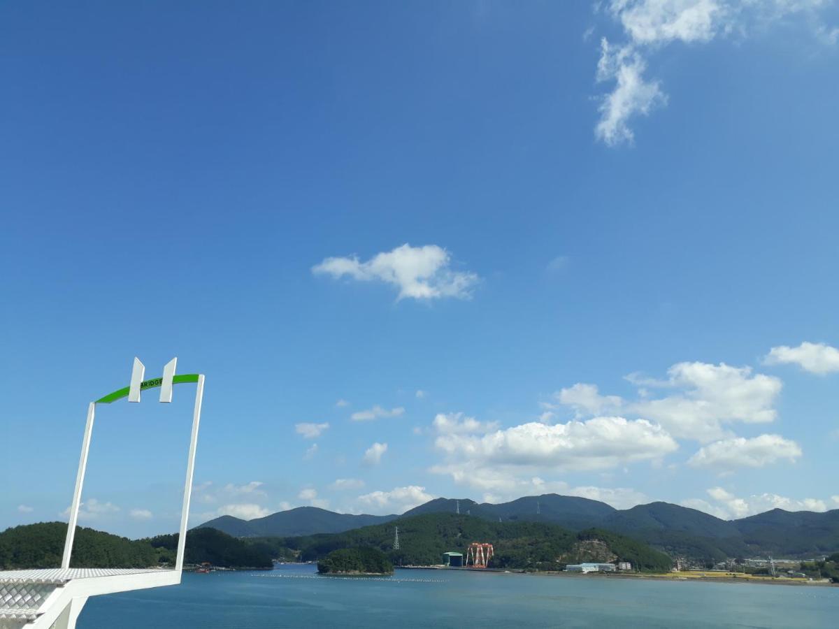 Tongyeong Bridge Hotel Exterior photo